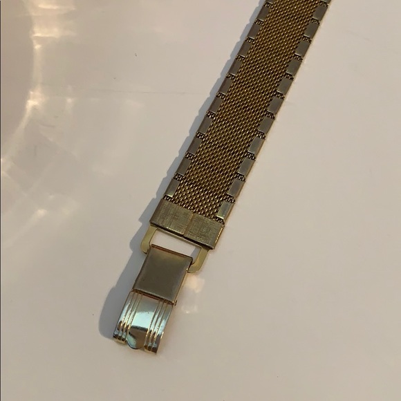 Vintage Goldtone Bracelet - Picture 8 of 8